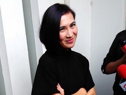 Suami Sempat Ragu Nikahi Jennifer Arnelita karena Status Selebriti