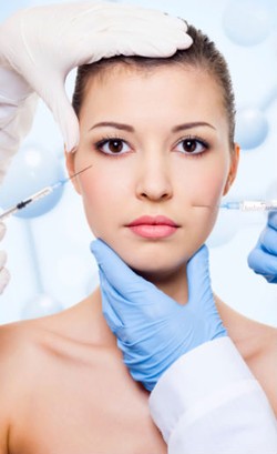 Bukan Ingin Terlihat Muda, Ini Alasan Wanita Lakukan Operasi Plastik