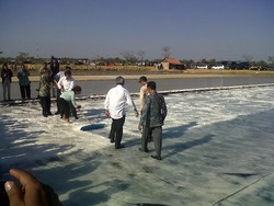 Ironis Negeri Pantai Terpanjang Pengimpor Garam