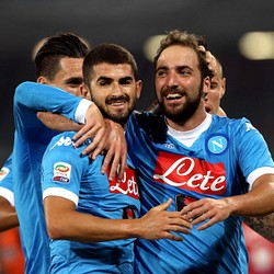 Sarri Minta Napoli Tak Sepelekan Carpi