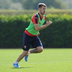 Arsenal ke White Hart Lane dengan Misi Sudahi Rentetan Kekalahan