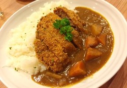 Mottomoo:  Hamburg Steak yang Juicy Gurih dengan Sentuhan Jepang
