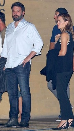 Cerai, Ben Affleck dan Jennifer Garner Masih Jalan Bareng di Malibu