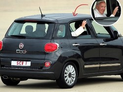 Sowan ke Amerika Serikat, Paus Fransiskus Naik Fiat 500L