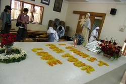 Wisata Ziarah ke Makam Bunda Teresa di Kolkata, India