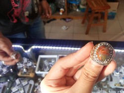 Berburu Sekaligus Konsultasi Batu Akik di Garut