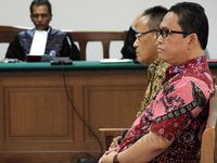 Amir Hamzah dan Kasmin Jalani Sidang Perdana