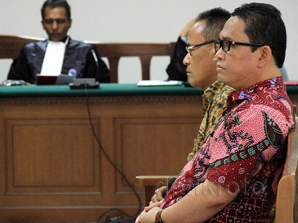 Amir Hamzah dan Kasmin Jalani Sidang Perdana