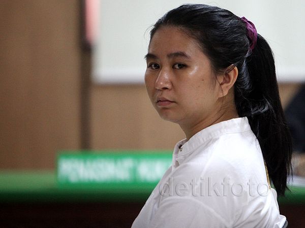 Penipu Tas Hermes Rp 950 Juta Dibui 2 Tahun