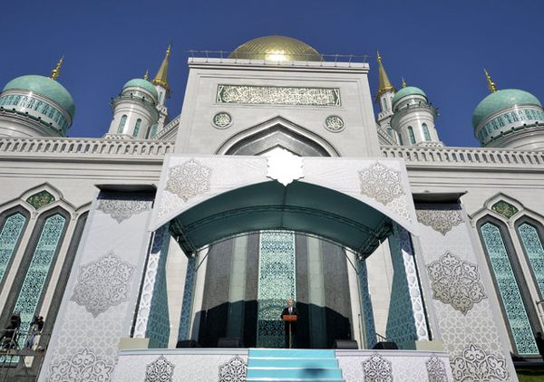 Masjid Terbesar Eropa Diresmikan di Rusia