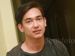 Adipati Dolken Tak Mau Bahas Soal Qurban