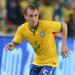 Rafinha Tolak Panggilan Timnas Brasil