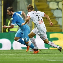 Napoli Ditahan Carpi Tanpa Gol
