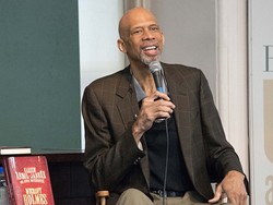 Novel Mycroft Ungkap Kisah Misterius Kakak Sherlock Holmes