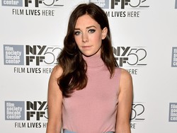 Perjalanan Vanessa Kirby Dari Teater ke Gunung Everest