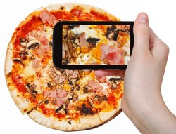 Ternyata Pizza Makanan Paling Populer di Instagram