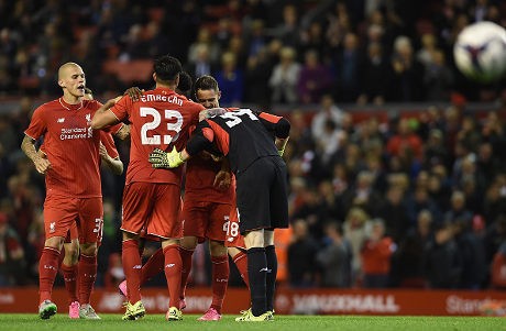 Ketika Si Merah Dicemooh Publik Anfield