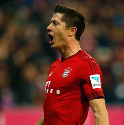 Sebut Madrid dan Barcelona, Agen Gulirkan Rumor Masa Depan Lewandowski