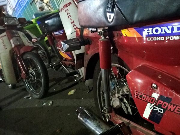 Motor Jadul Pahlawan Jemaah yang Terpisah