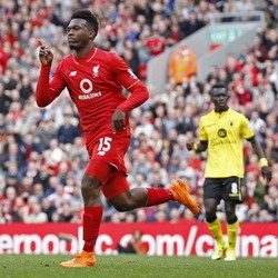 Sturridge Dua Gol, Liverpool Kalahkan Villa 3-2