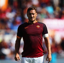 39 Tahun Totti, Mari Nikmati Saja Sang Pangeran
