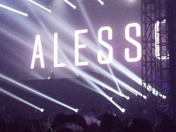 Terjangan Kencang Alesso di Pentas Invasion 2015