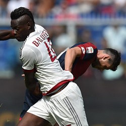 Milan Tak Bisa Terus-Menerus Bermuka Dua