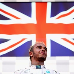 Hamilton Samai Rekor Kemenangan Milik Senna