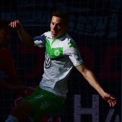 Van Gaal Waspadai Wolfsburg, Secara Khusus Bahas Draxler