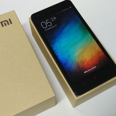 Unboxing Redmi 2 Prime: Jagokan RAM 2 GB