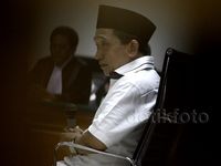 Fuad Amin Dituntut 15 Tahun Penjara