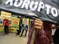 GNKIB Demo di Gedung KPK