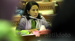 Rini: China Tak Minta Jaminan Pemerintah di Proyek Kereta Cepat