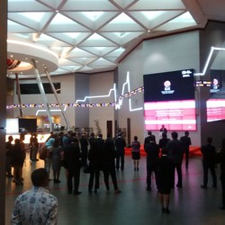 Saham Perdana Victoria Insurance Naik 19 % Jadi Rp 125