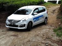 Komunitas Ertiga Jajal Lintasan Kebun Teh Bah Butong