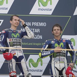 Rossi dan Lorenzo Ditunggu Gelar Juara di Valencia