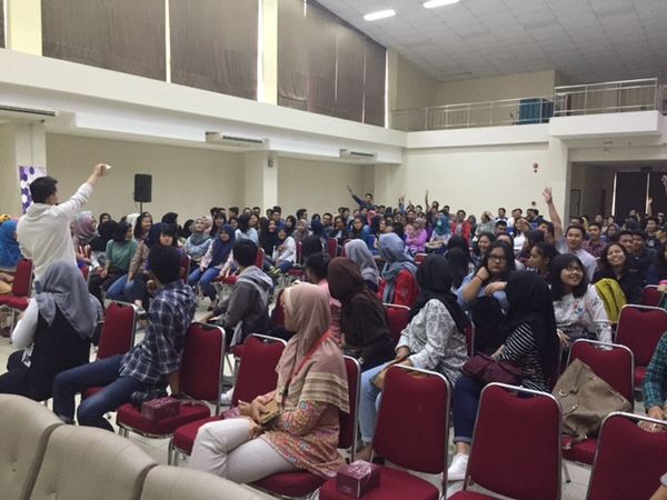 Serunya Ngopi di Telkom University