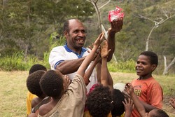 Hidup Jangan Mengeluh Terus, Belajar Bersyukur dari Anak Papua