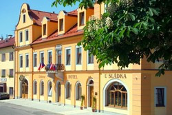 Hotel di Republik Ceko Tawarkan Wisatawan Berendam Dalam Bir