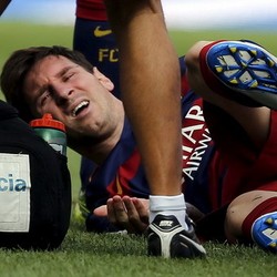 Messi Berpacu dengan Waktu untuk El Clasico