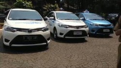 Ahok Dorong Mobil Dinas DKI Memakai Bahan Bakar Gas