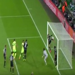 Saatnya Liga Champions Gunakan Teknologi Garis Gawang?