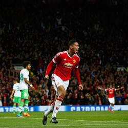 Comeback, MU Kalahkan Wolfsburg 2-1