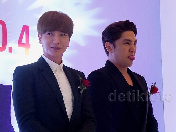Leeteuk dan Kangin 'SuJu' Bikin Heboh Korea Festival Jakarta