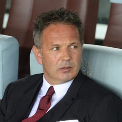 Mihajlovic Diyakini Bakal Bawa Milan Berjaya Lagi