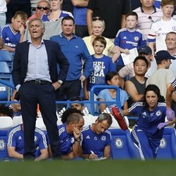 Terkait Insiden dengan Eva Carneiro, Mourinho Lolos dari Sanksi FA