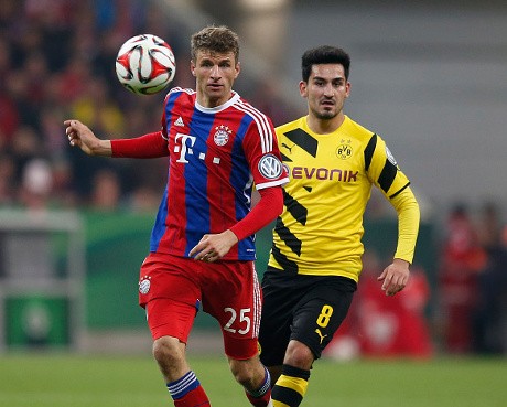 Adu Tajam di Der Klassiker