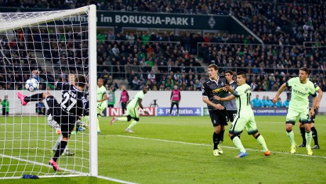 Resmi! Gol Pertama City ke Gawang Gladbach Jadi Milik Demichelis