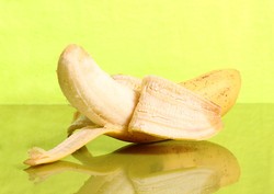 Nyam! Kulit Pisang Juga Enak Dimakan