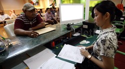 Di Lapangan, Cairkan JHT Via Online Juga Masih Harus Antre